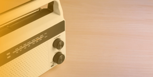 ¿Cómo transmitir su radio FM por Internet?