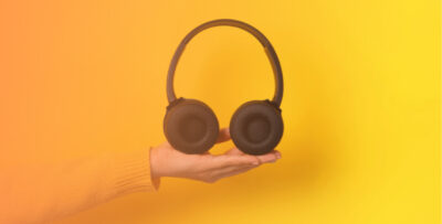 Construir la identidad sonora de su radio en línea